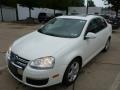 Campanella White - Jetta SE Sedan Photo No. 3