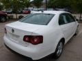 Campanella White - Jetta SE Sedan Photo No. 11