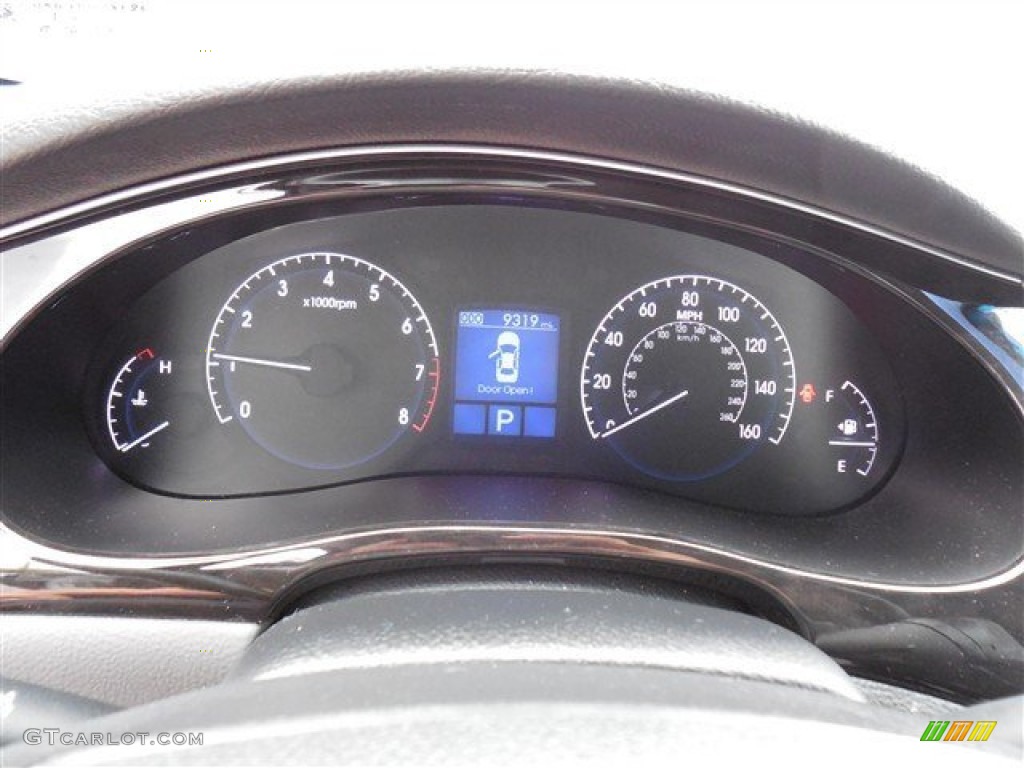 2013 Hyundai Genesis 3.8 Sedan Gauges Photo #85934499