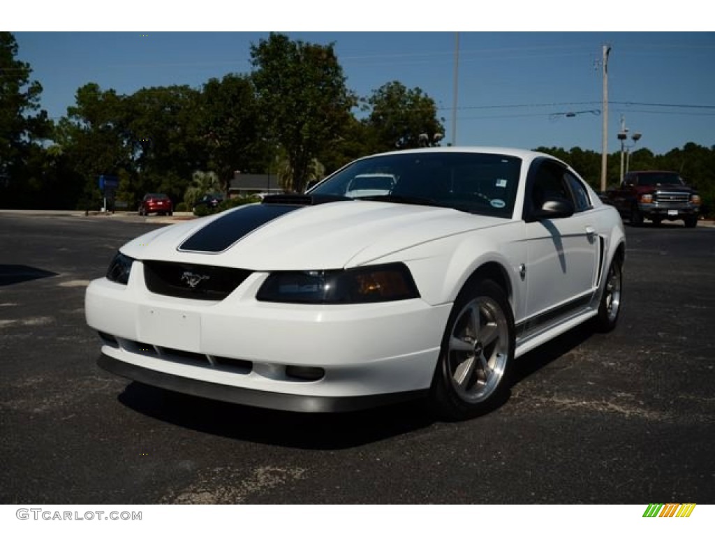 2004 Mustang Mach 1 Coupe - Oxford White / Dark Charcoal photo #1