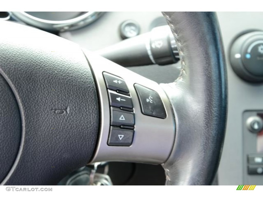 2007 Pontiac Solstice Roadster Controls Photo #85938351