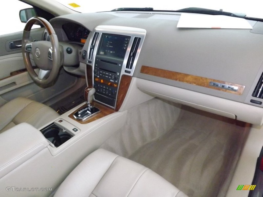 2009 Cadillac STS V6 Dashboard Photos