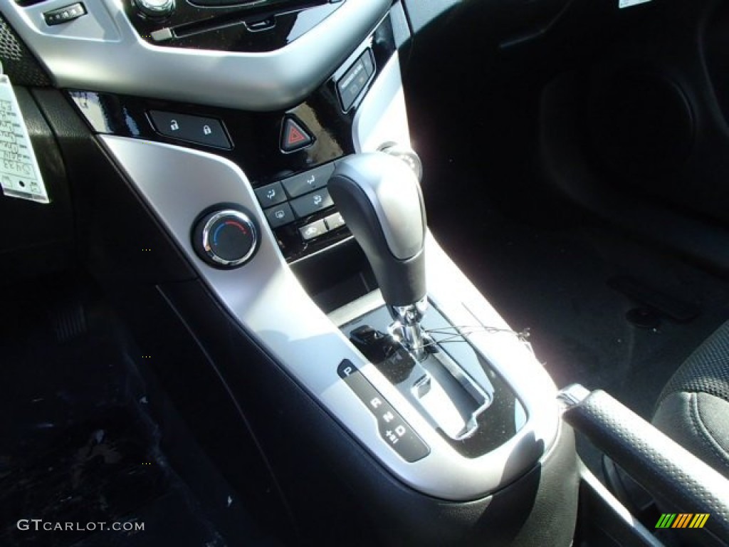 2014 Cruze LT - Crystal Red Tintcoat / Jet Black photo #16