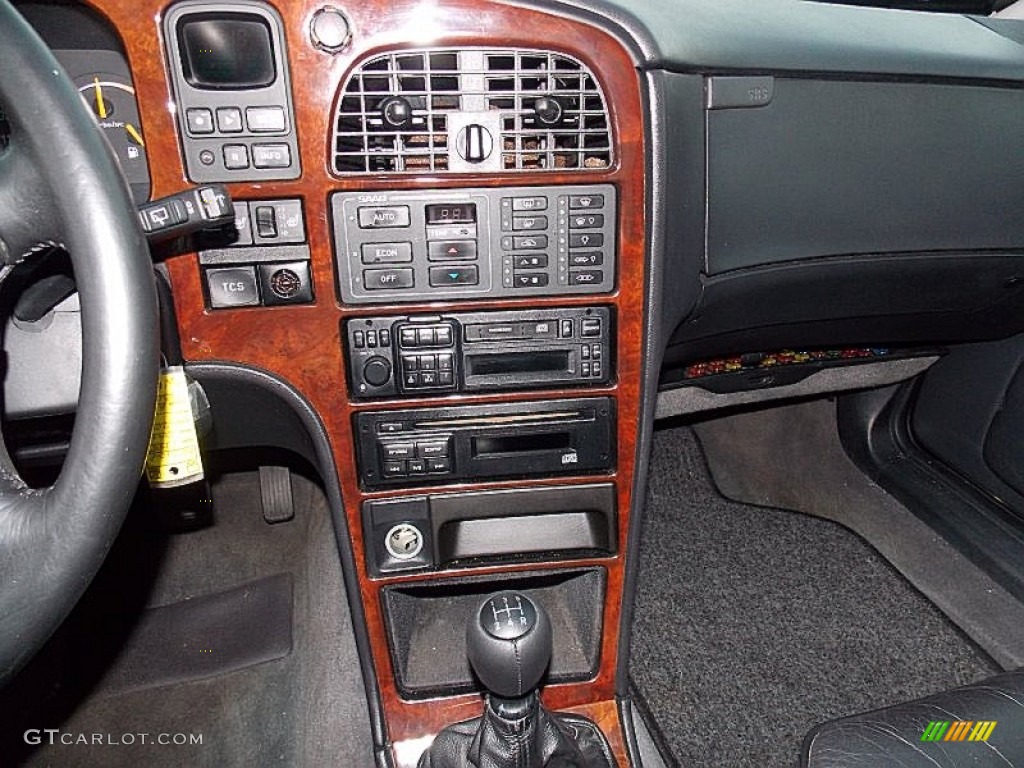 1995 Saab 9000 Aero Turbo Controls Photo #85940040