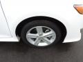 Super White - Camry SE Photo No. 24