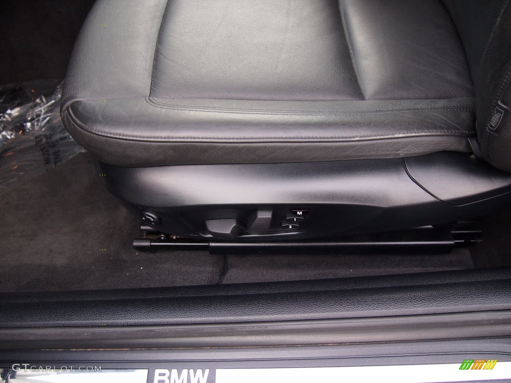2008 1 Series 135i Convertible - Alpine White / Black photo #16