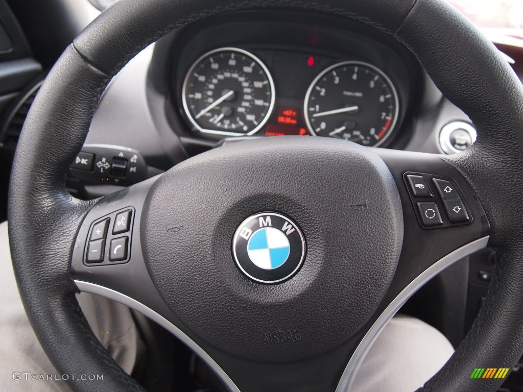 2008 BMW 1 Series 135i Convertible Black Steering Wheel Photo #85941180