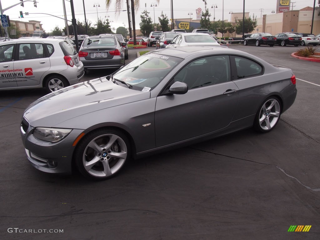 2011 3 Series 335i Coupe - Space Gray Metallic / Black photo #16
