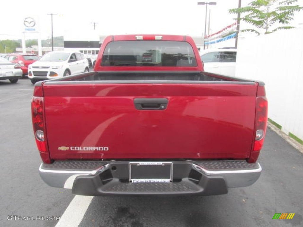 2006 Colorado Regular Cab - Cherry Red Metallic / Medium Pewter photo #5