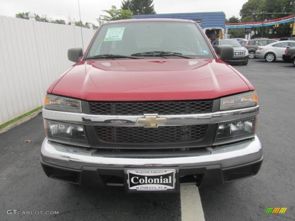 2006 Colorado Regular Cab - Cherry Red Metallic / Medium Pewter photo #10