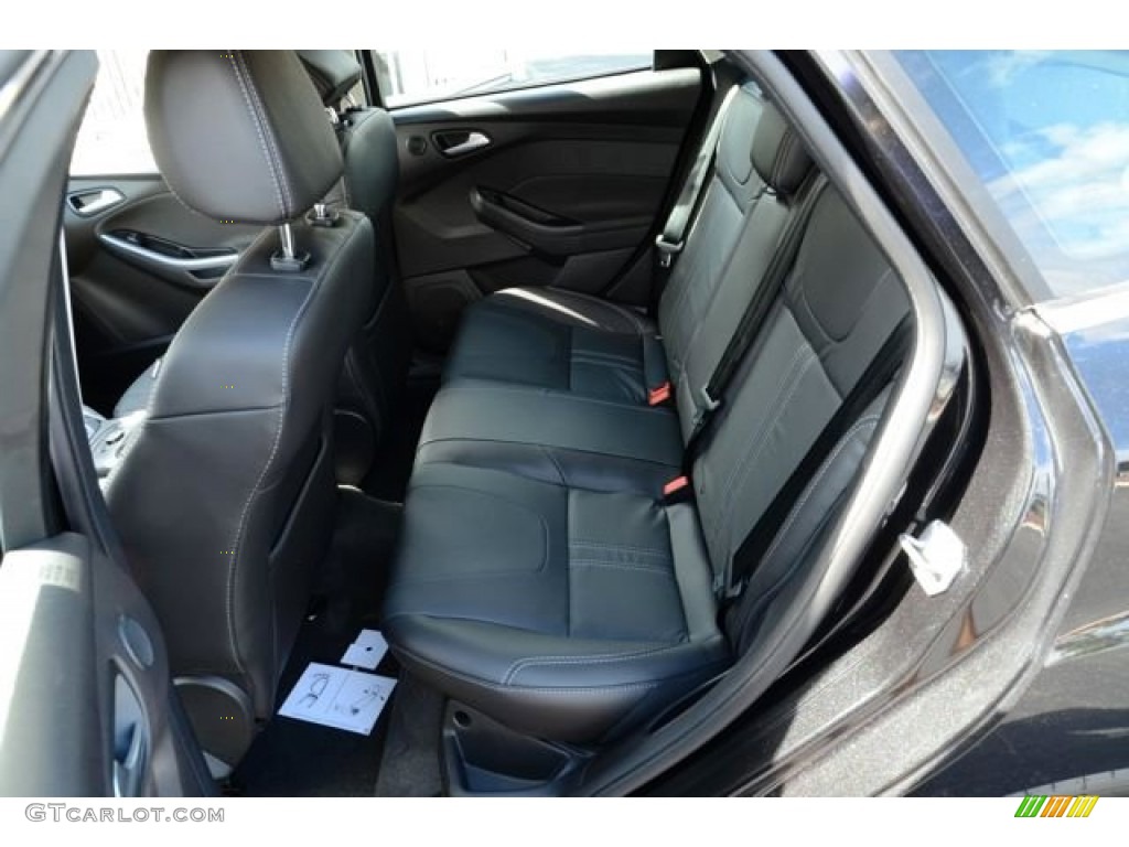 2014 Ford Focus Titanium Hatchback Rear Seat Photo #85943460