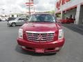 Red-E - Escalade AWD Photo No. 2