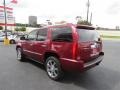 Red-E - Escalade AWD Photo No. 5