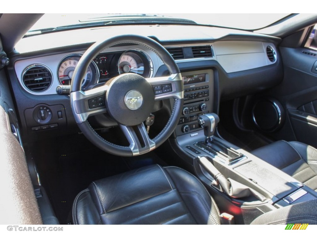 Charcoal Black Interior 2012 Ford Mustang GT Premium Coupe Photo #85946382