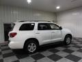 Super White - Sequoia SR5 Photo No. 7