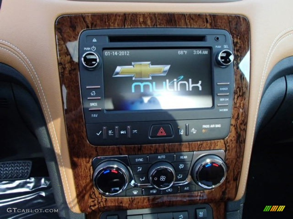 2014 Chevrolet Traverse LTZ AWD Controls Photo #85947933