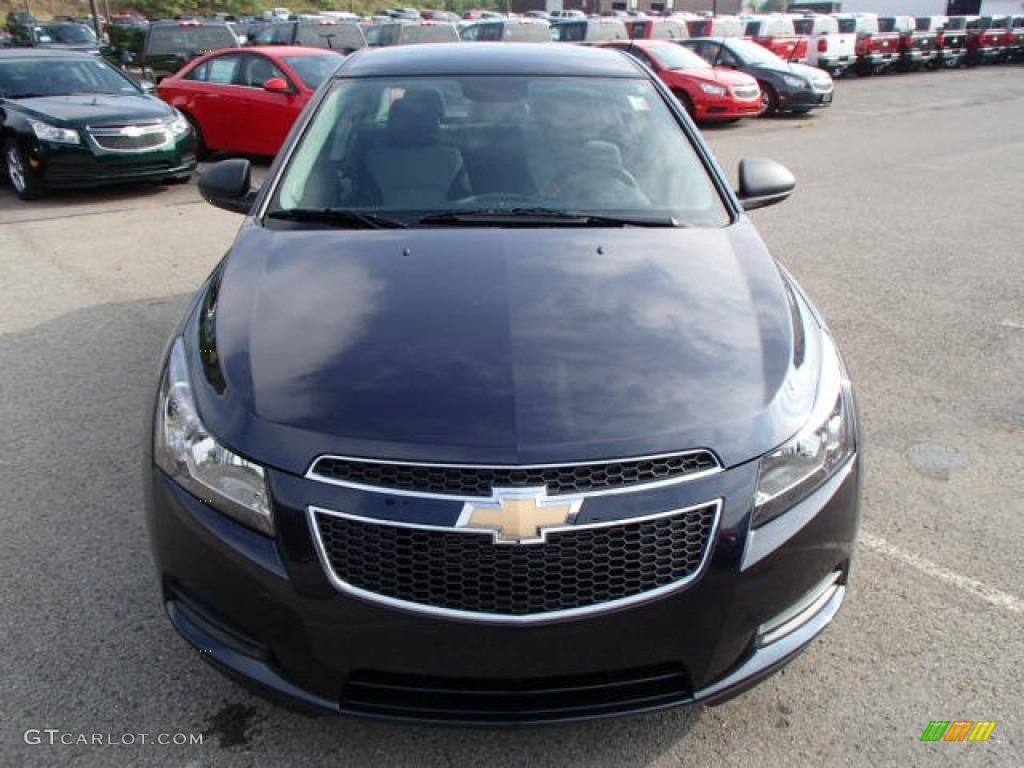 2014 Cruze LS - Blue Ray Metallic / Jet Black/Medium Titanium photo #2