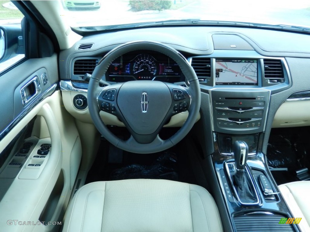 2014 Lincoln MKS FWD Light Dune Dashboard Photo #85948611