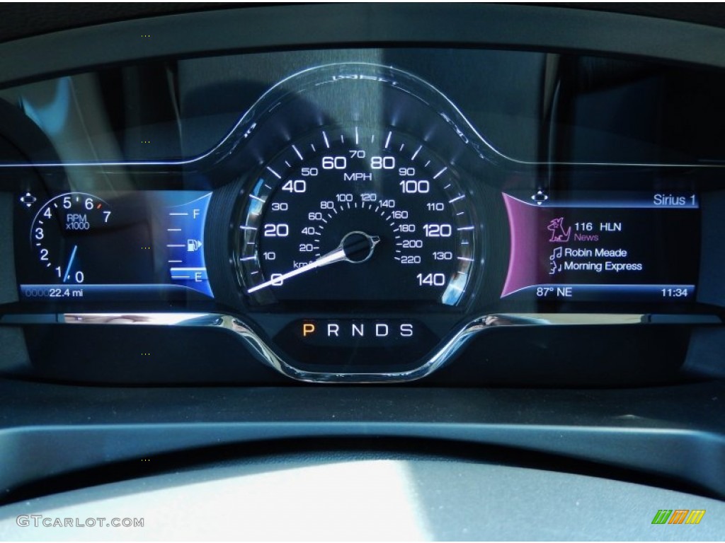 2014 Lincoln MKS FWD Gauges Photo #85948632