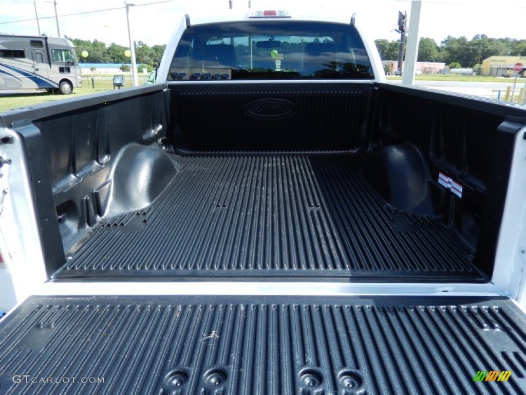 2013 Ford F150 XLT Regular Cab Trunk Photo #85950678