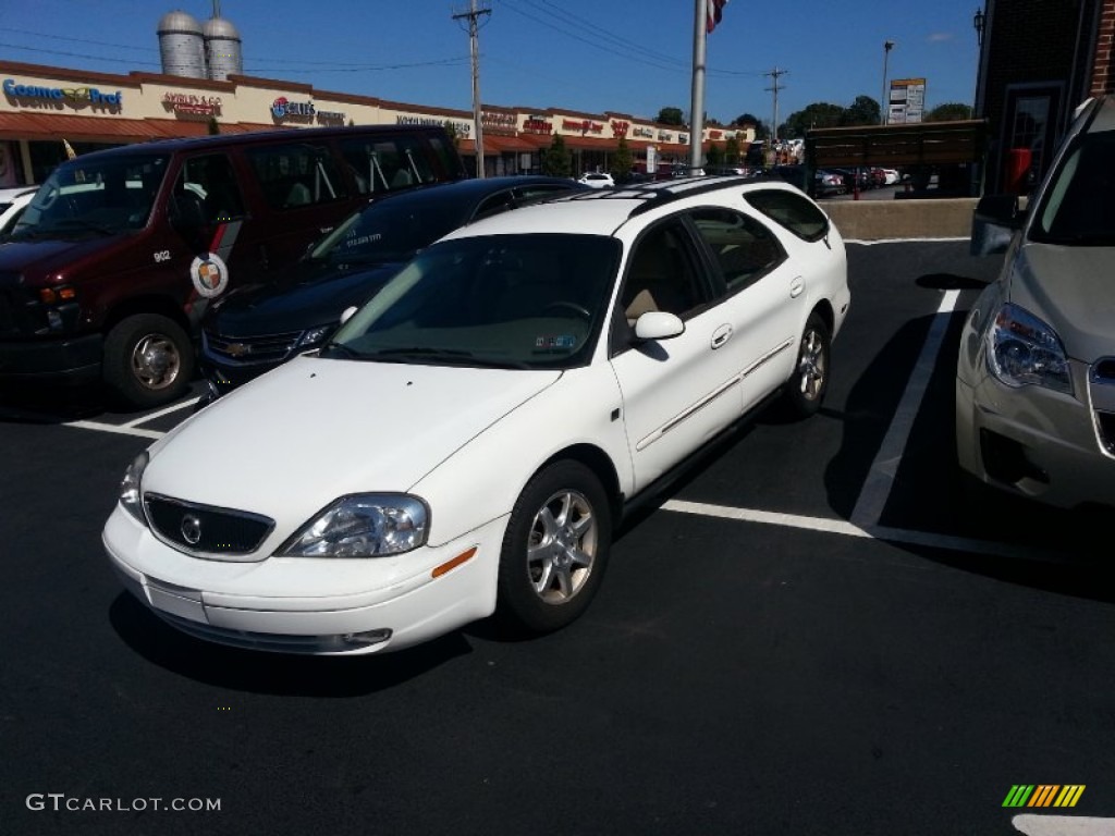 2001 Sable LS Premium Wagon - Vibrant White / Medium Graphite photo #1