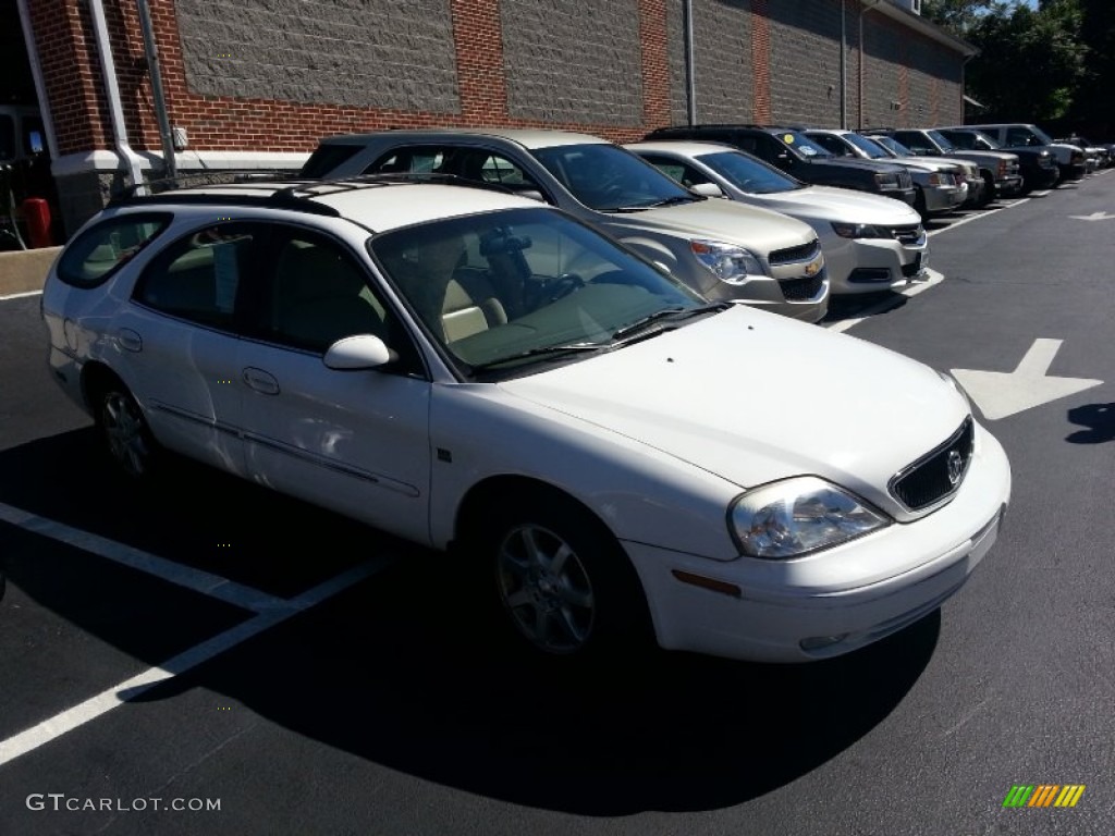 2001 Sable LS Premium Wagon - Vibrant White / Medium Graphite photo #3