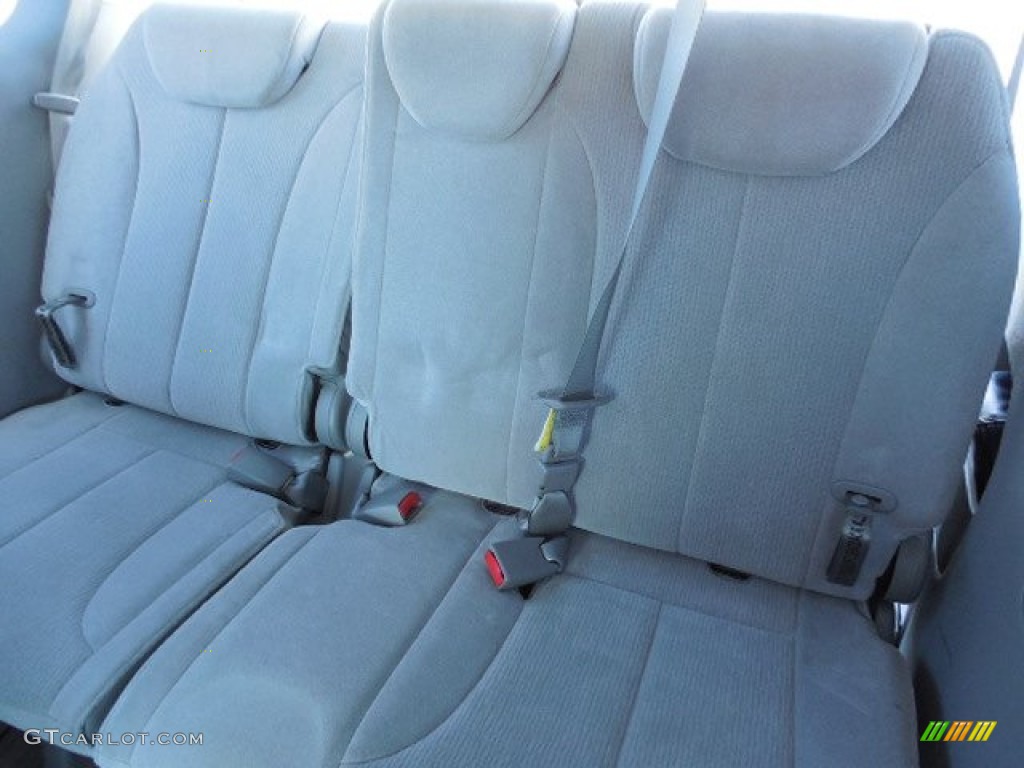 2006 Sedona LX - Silver / Gray photo #6