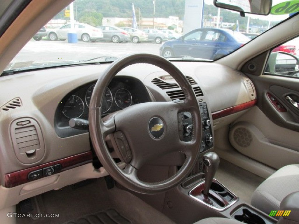 2006 Malibu Maxx LT Wagon - Silver Green Metallic / Cashmere Beige photo #13