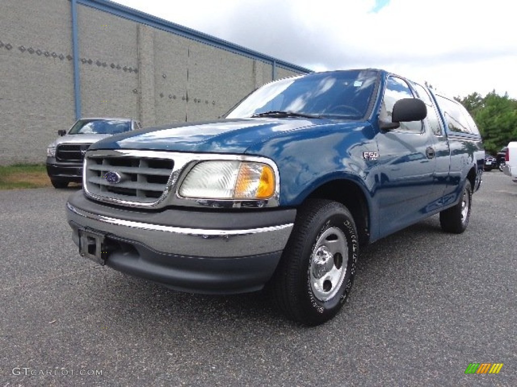 2000 F150 XL Extended Cab - Island Blue Metallic / Medium Graphite photo #1