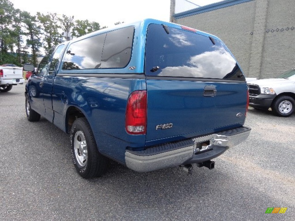 2000 F150 XL Extended Cab - Island Blue Metallic / Medium Graphite photo #11