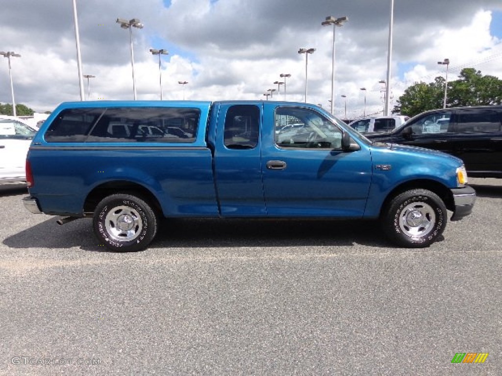 2000 F150 XL Extended Cab - Island Blue Metallic / Medium Graphite photo #14