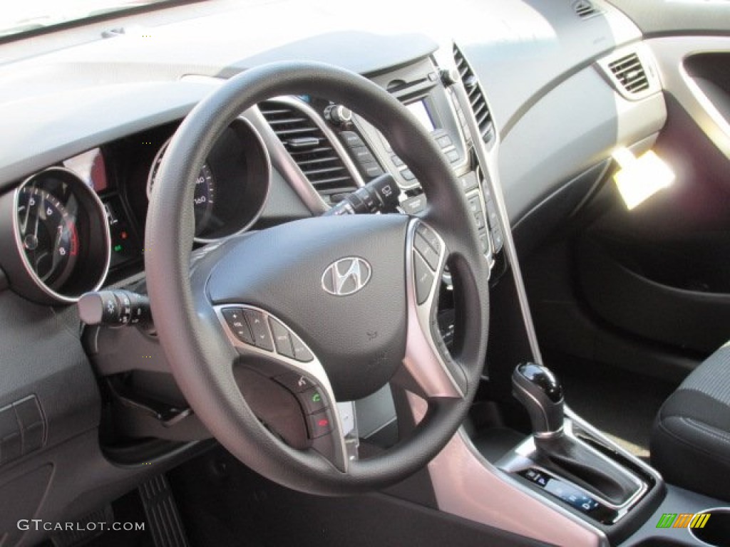 2013 Elantra GT - Red / Black photo #8