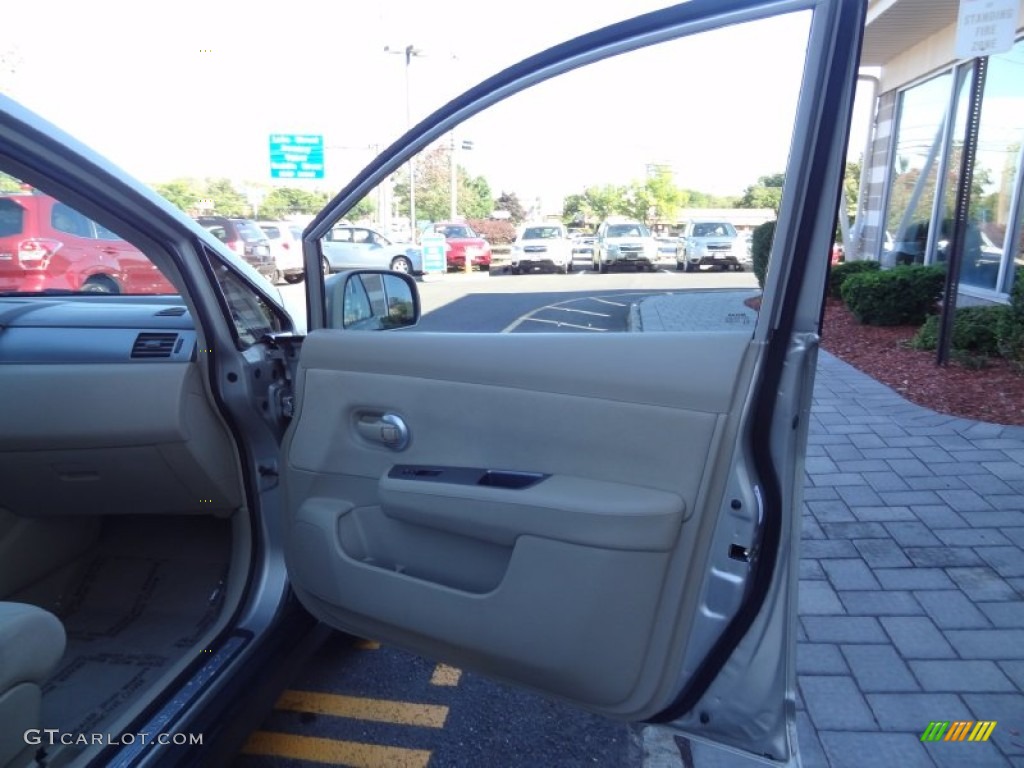 2007 Versa S - Sandstone / Beige photo #25