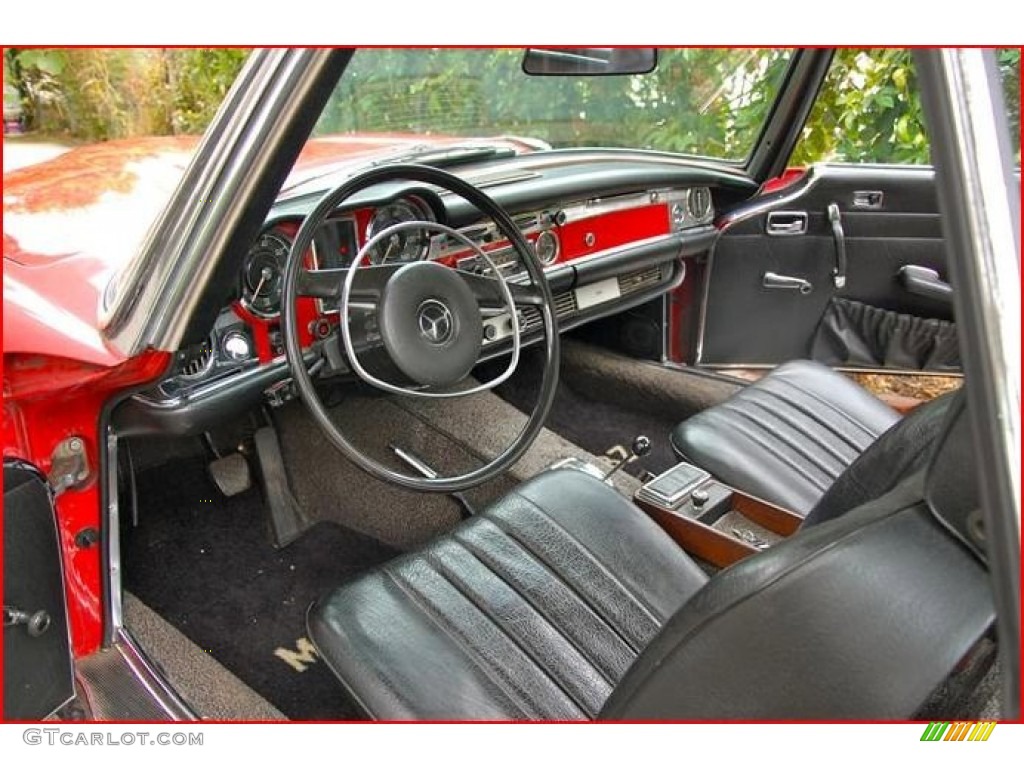 1971 Mercedes-Benz SL Class 280 SL Roadster Interior Color Photos