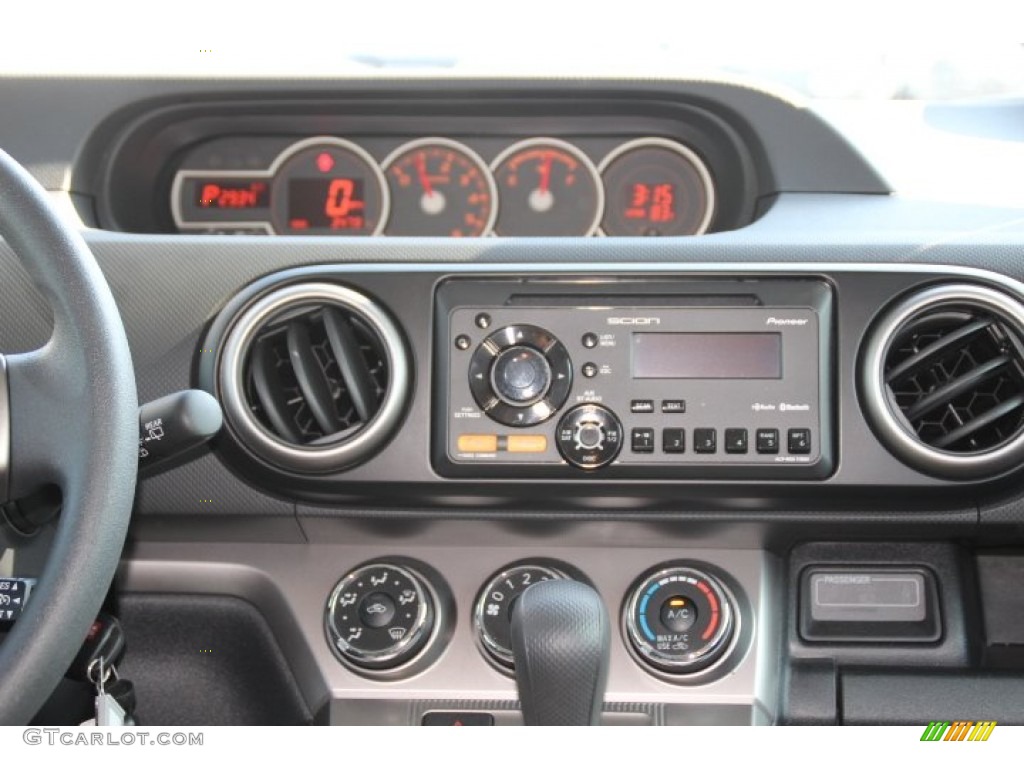 2013 xB  - Nautical Blue Metallic / Dark Gray photo #11