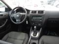 Black - Jetta SE Sedan Photo No. 12