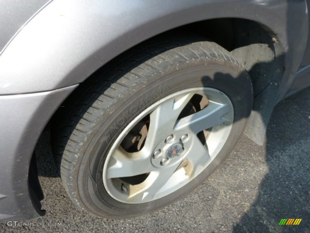2004 Vibe AWD - Shadow Gray / Slate photo #11