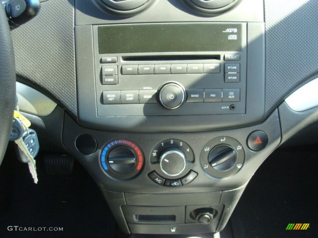 2010 Aveo Aveo5 LS - Black Granite / Charcoal photo #11