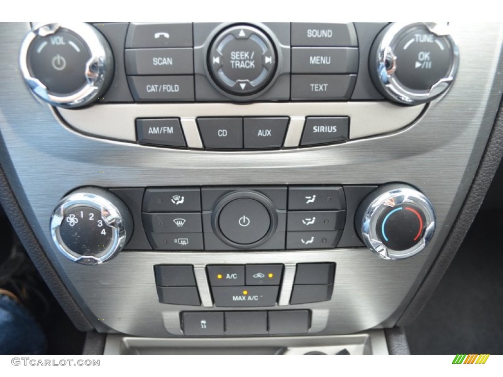 2010 Fusion SE V6 - Brilliant Silver Metallic / Charcoal Black photo #19