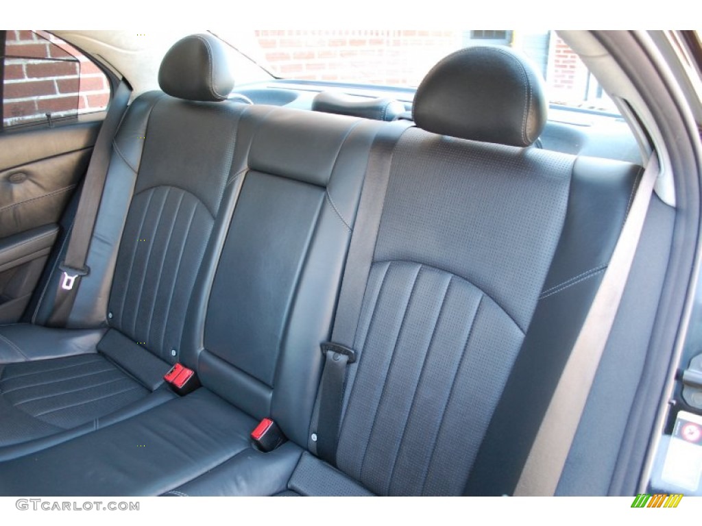2005 Mercedes-Benz E 55 AMG Sedan Rear Seat Photo #85970583