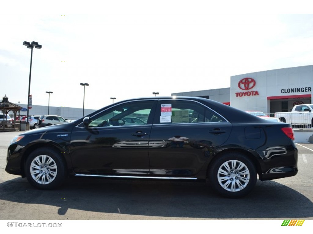 2013 Camry Hybrid LE - Attitude Black Metallic / Light Gray photo #2