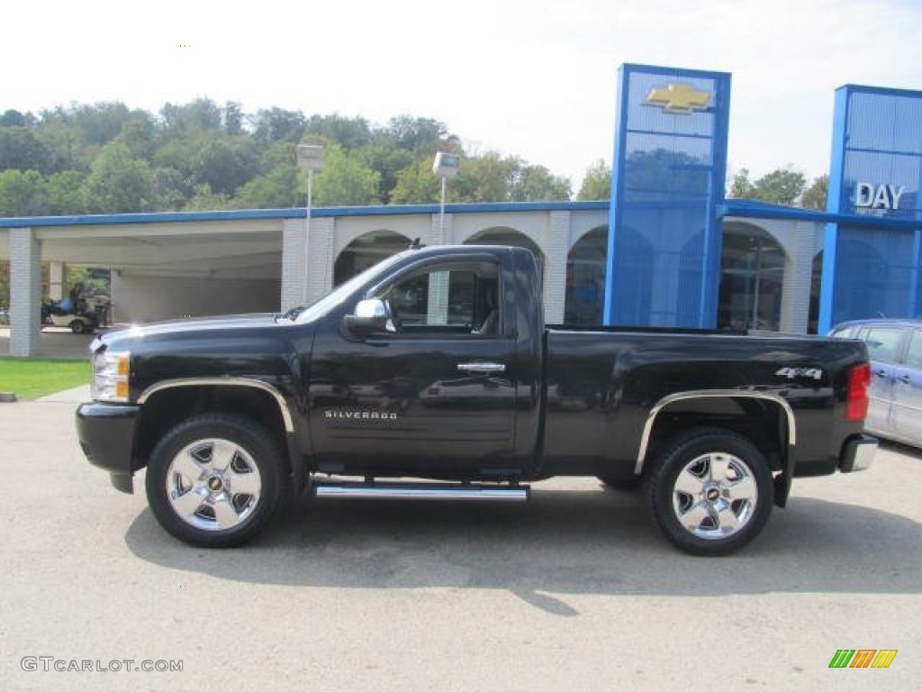 2011 Silverado 1500 LT Regular Cab 4x4 - Black / Ebony photo #2