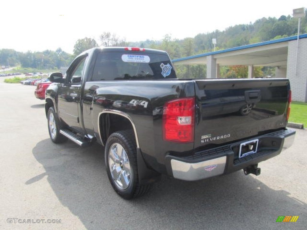 2011 Silverado 1500 LT Regular Cab 4x4 - Black / Ebony photo #4