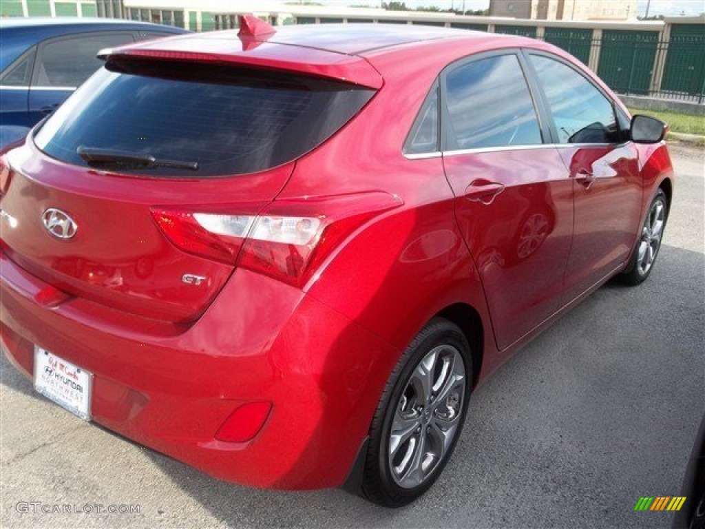 2013 Elantra GT - Volcanic Red / Black photo #5