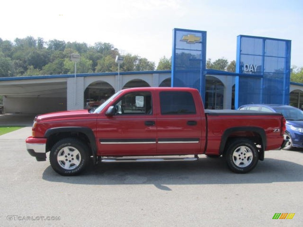 2006 Silverado 1500 Z71 Crew Cab 4x4 - Victory Red / Dark Charcoal photo #2