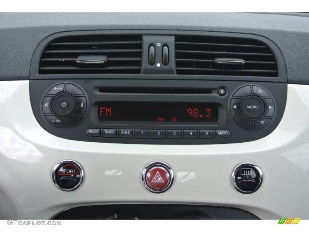 2013 Fiat 500 Sport Audio System Photo #85972935
