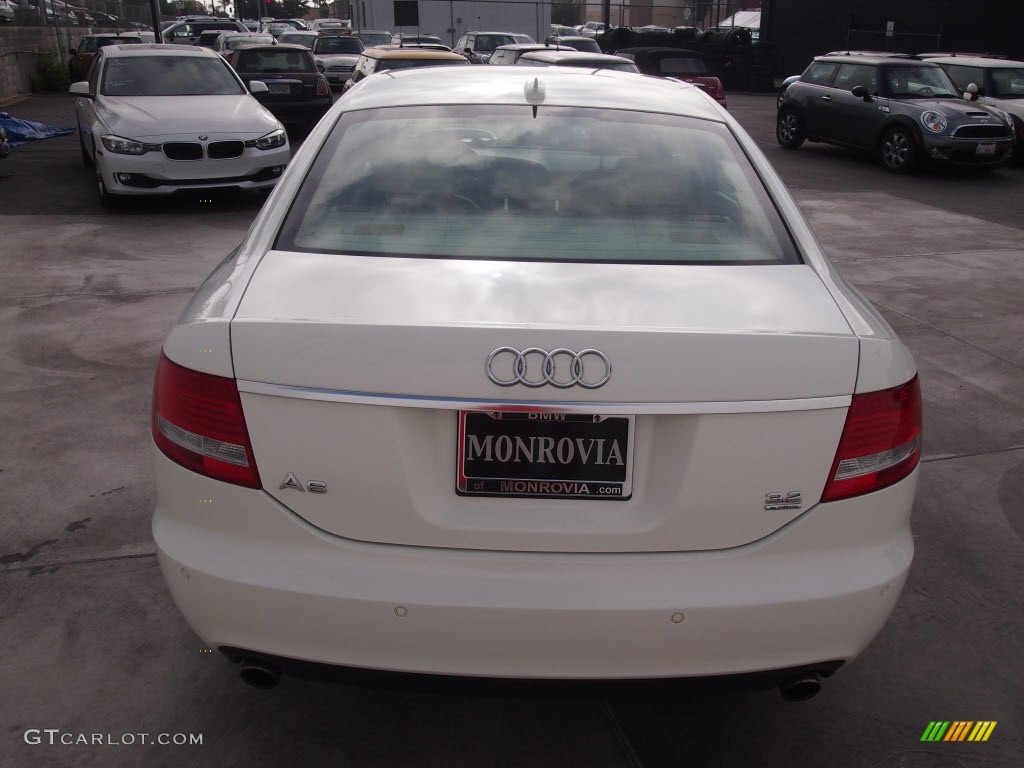 2005 A6 3.2 quattro Sedan - Arctic White / Beige photo #4