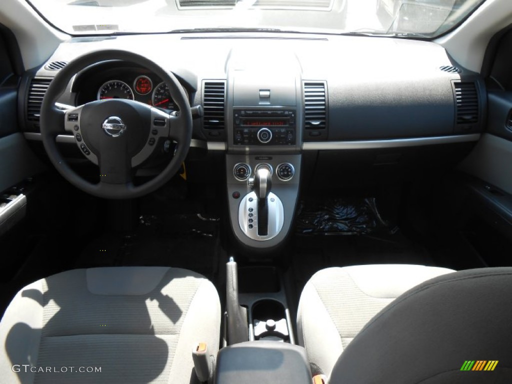 2012 Sentra 2.0 S - Magnetic Gray Metallic / Charcoal photo #15
