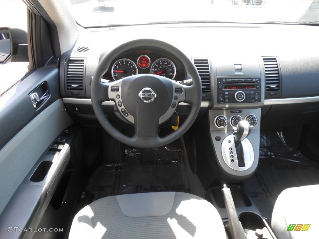 2012 Sentra 2.0 S - Magnetic Gray Metallic / Charcoal photo #16