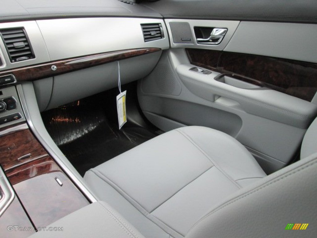 2013 Jaguar XF I4 T Dove/Warm Charcoal Dashboard Photo #85979811